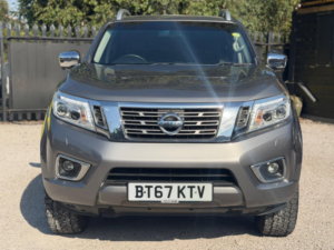 2017 Nissan Navara 2.3 Dci Tekna 4WD Euro 6 (s/s) 4dr in Grey — image 2