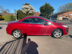 2011 Peugeot 308 Cc Convertible 2.0 Hdi Active 2 Door in Red — image 2