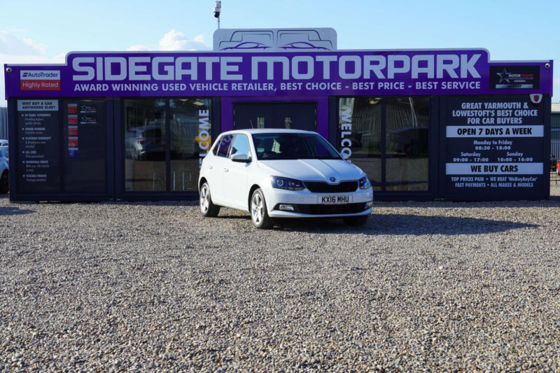 2016 Skoda Fabia 1.2 Tsi Se L Euro 6 (s/s) 5dr in White — image 1