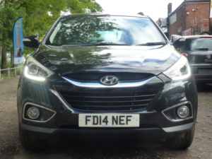 2014 Hyundai Ix35 2.0 Crdi Premium SUV 5dr Diesel Auto 4WD Euro 5 (134 Bhp) in Black — image 6