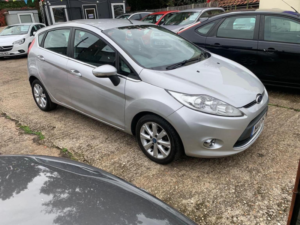 2010 Ford Fiesta 1.4 Zetec 5dr in Silver — image 3