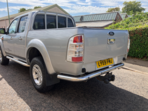 2009 Ford Ranger 2.5 Tdci Xlt Pickup 4dr Diesel Manual 4x4 (255 G/km, 140 Bhp) in Silver — image 5