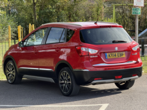 2014 Suzuki Sx4 S-Cross 1.6 Sz-T in Red — image 4