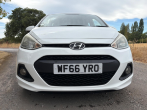 2016 Hyundai I10 1.0 Se Euro 5 5dr in White — image 2