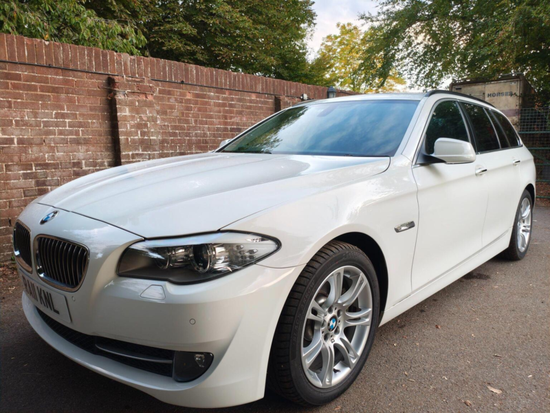 2011 BMW 5 Series 6cyl 2.5 N52 Auto 5 Door Estate in White — image 1