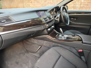 2011 BMW 5 Series 6cyl 2.5 N52 Auto 5 Door Estate in White — image 4