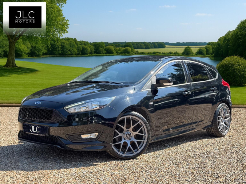 2018 Ford Focus 1.0t Ecoboost St-Line Euro 6 (s/s) 5dr in Black — image 1