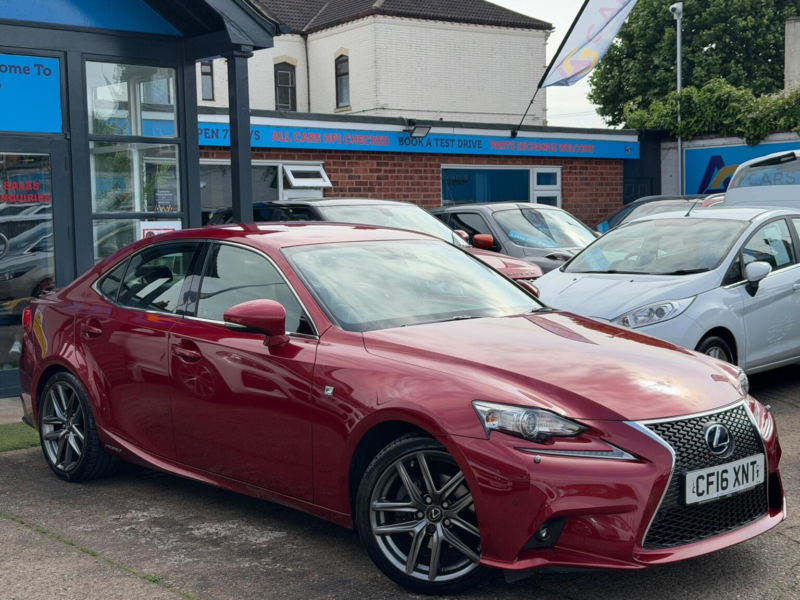 2016 Lexus Is 2.5 300h F Sport E-CVT Euro 6 (s/s) 4dr in Red — image 1