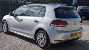 2012 Volkswagen Golf 1.6 Tdi Bluemotion Hatchback 5dr Diesel Manual Euro 5 (s/s) (105 Ps) in Silver — image 5