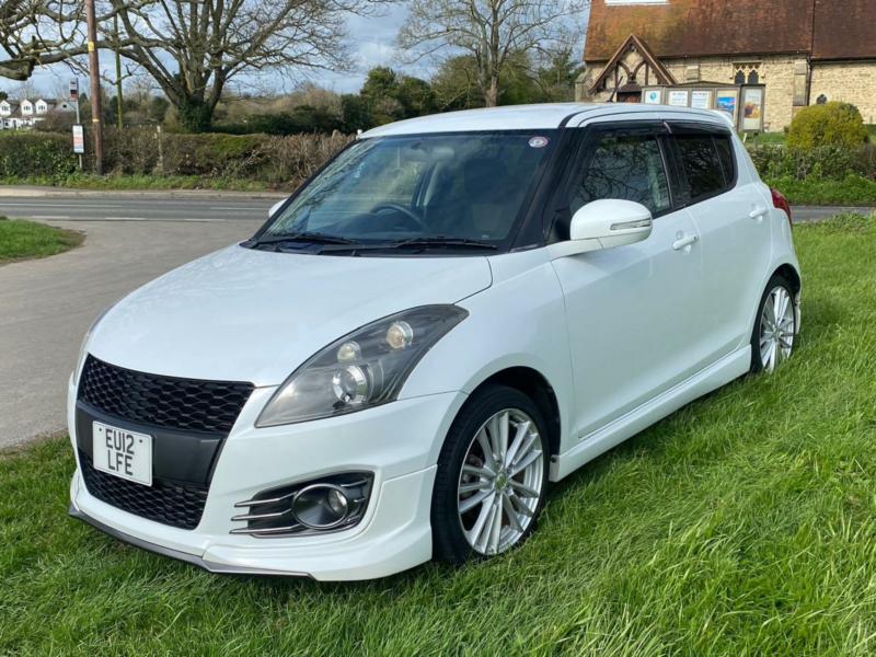 2012 Suzuki Swift 1.6 Sport Auto in White — image 1