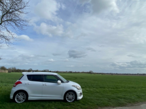 2012 Suzuki Swift 1.6 Sport Auto in White — image 5