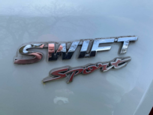 2012 Suzuki Swift 1.6 Sport Auto in White — image 6