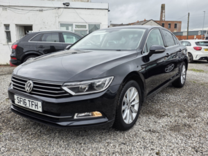2016 Volkswagen Passat 1.6 Tdi Bluemotion Tech Se Business in Black — image 3