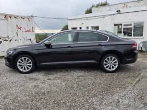 2016 Volkswagen Passat 1.6 Tdi Bluemotion Tech Se Business in Black — image 5