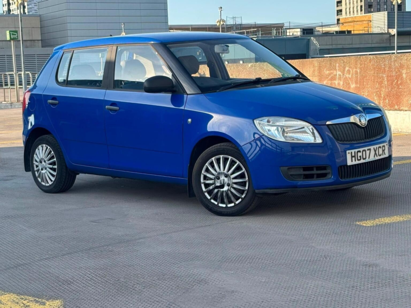 2007 Skoda Fabia 1.2 Htp 6v 1 5dr in Blue — image 1