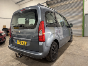 2010 Peugeot Partner Tepee 1.6 Hdi Tepee Zenith in Grey — image 5