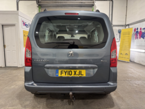 2010 Peugeot Partner Tepee 1.6 Hdi Tepee Zenith in Grey — image 6