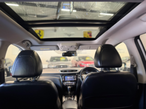 2016 Nissan X-Trail 1.6 Dci Tekna in Silver — image 2