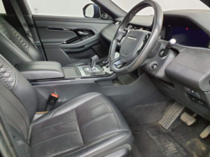 2019 Land Rover Range Rover Evoque 2.0 D180 Hse Auto 4WD Euro 6 (s/s) 5dr in Black — image 6