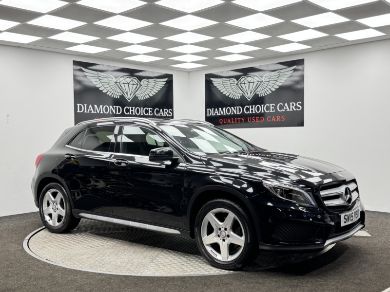 2015 Mercedes-Benz Gla Class 2.0 Gla250 Amg Line in Black — image 1