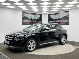 2015 Mercedes-Benz Gla Class 2.0 Gla250 Amg Line in Black — image 3