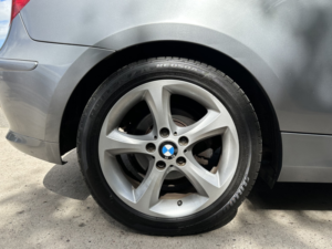 2009 BMW 1 Series 2.0 116i Sport 3 Door in Grey — image 4