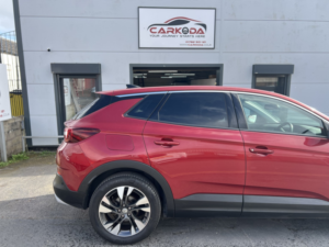 2018 Vauxhall Grandland X 1.2 Turbo Sport Nav in Red — image 5