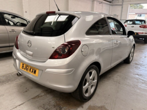 2012 Vauxhall Corsa 1.2 I Ecoflex 16v Sxi in Silver — image 4