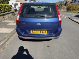2009 Ford Fusion 1.6 Zetec Climate in Blue — image 2