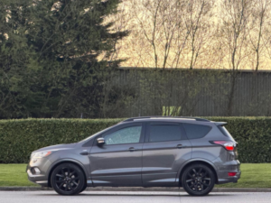 2017 Ford Kuga 2.0 Tdci St-Line X Powershift AWD Euro 6 (s/s) 5dr in Grey — image 4