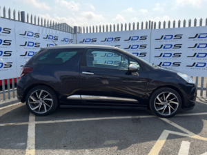 2015 Citroen Ds3 1.2 Puretech Dstyle Plus Hatchback 3dr Petrol Manual Euro 6 (s/s) (110 Ps) in Blue — image 2