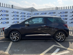 2015 Citroen Ds3 1.2 Puretech Dstyle Plus Hatchback 3dr Petrol Manual Euro 6 (s/s) (110 Ps) in Blue — image 4
