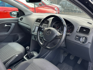 2017 Volkswagen Polo 1.2 Tsi Bluemotion Tech Match Edition Hatchback 5dr Petrol Manual Euro 6 (s/s) (90 Ps) in Black — image 5