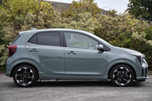 2025 Kia Picanto 1.0 Gt-Line S Hatchback 5dr Petrol Manual Euro 6 (s/s) (67 Bhp) in Green — image 2
