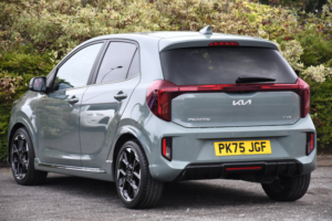 2025 Kia Picanto 1.0 Gt-Line S Hatchback 5dr Petrol Manual Euro 6 (s/s) (67 Bhp) in Green — image 3