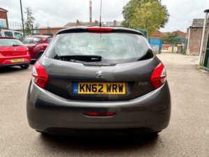 2012 Peugeot 208 1.4 Vti Active Euro 5 5dr in Grey — image 6