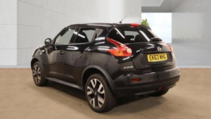 2013 Nissan Juke 1.6 N-Tec Euro 5 5dr (17in Alloy) in Black — image 4