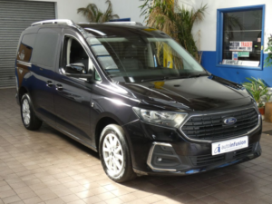 2024 Ford Grand Tourneo Connect 2.0 Ecoblue Titanium MPV 5dr Diesel Dct Euro 6 (s/s) (122 Ps) in Black — image 6