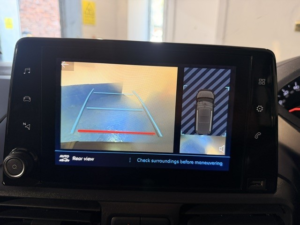 2021 Peugeot Rifter 1.5 Bluehdi Allure in Grey — image 6