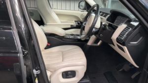 2016 Land Rover Range Rover 3.0 Td V6 Vogue Auto 4WD Euro 6 (s/s) 5dr in Black — image 2