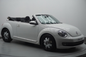 2014 Volkswagen Beetle 1.6 Tdi Bluemotion Tech Design Cabriolet Euro 5 (s/s) 2dr in White — image 6