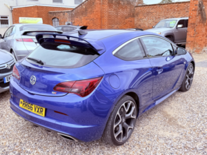 2016 Vauxhall Astra Gtc 2.0 T Vxr in Blue — image 6