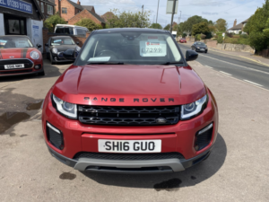 2016 Land Rover Range Rover Evoque 2.0 Ed4 Se * 2WD * Leather Heated Seats * Privacy Glass * £35 Road Tax * in Red — image 3