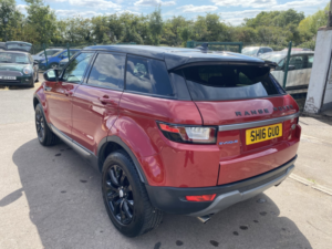 2016 Land Rover Range Rover Evoque 2.0 Ed4 Se * 2WD * Leather Heated Seats * Privacy Glass * £35 Road Tax * in Red — image 6