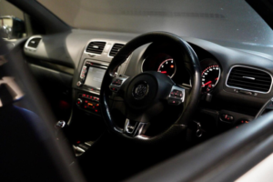 2012 Volkswagen Golf 2.0 Tsi Gti Edition 35 Euro 5 5dr in White — image 2