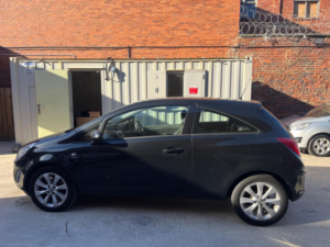 2012 Vauxhall Corsa 1.2 16v Active Euro 5 3dr in Black — image 4