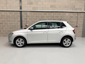 2020 Skoda Fabia 1.0 Tsi Se Euro 6 (s/s) 5dr in Silver — image 6