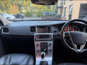 2016 Volvo V60 2.0 D3 Se Lux Nav Euro 6 (s/s) 5dr in Red — image 5