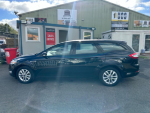 2011 Ford Mondeo 2.0 Zetec Euro 5 5dr in Black — image 5