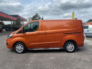 2018 Ford Transit Custom 2.0 280 Ecoblue Limited Panel Van 5dr Diesel Auto L1 H1 Euro 6 (s/s) (130 Ps) in Orange — image 2